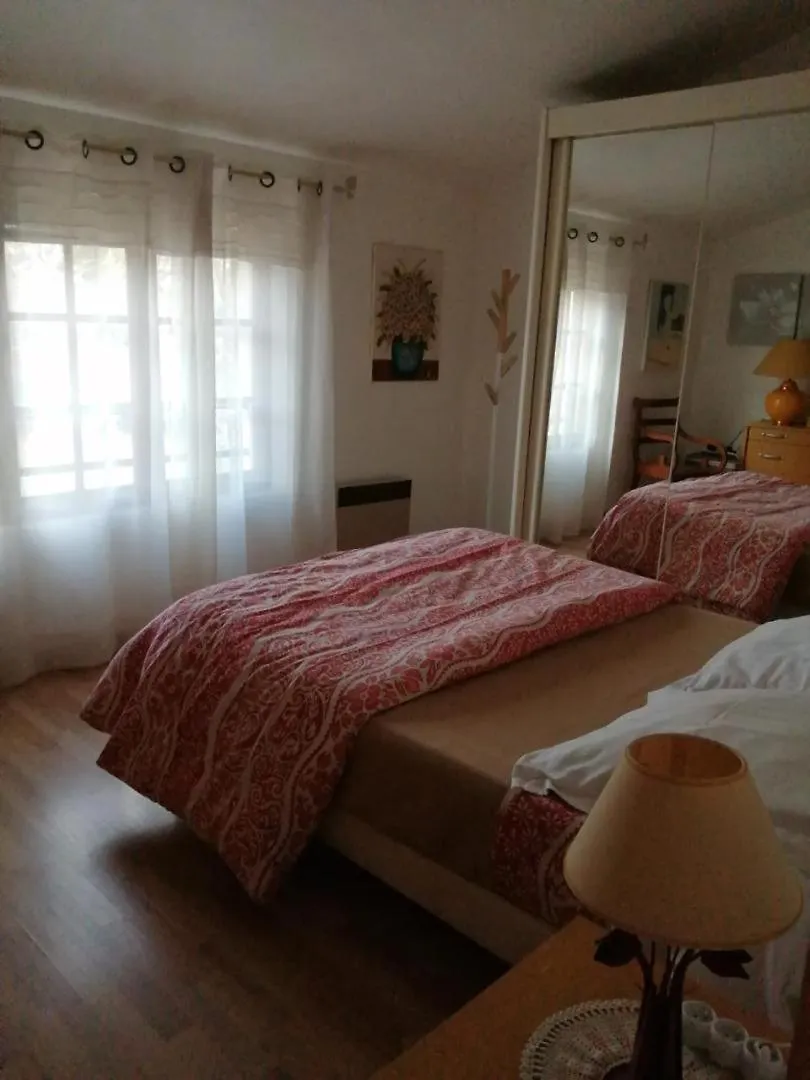 Holiday home Gite Lefevre A Callian